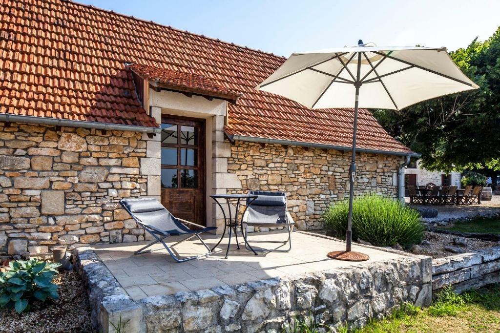 Chambres Et Table D'Hotes La Panacee Cuzance Exterior foto