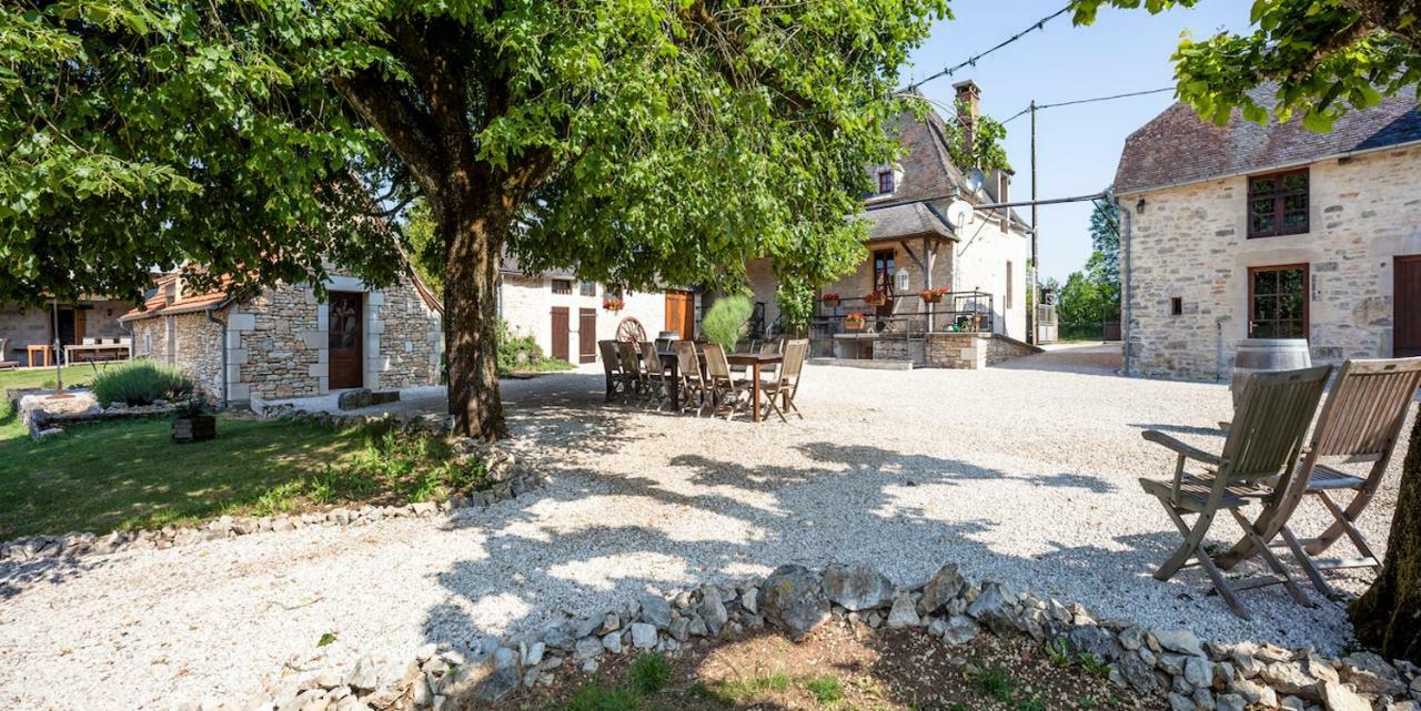 Chambres Et Table D'Hotes La Panacee Cuzance Exterior foto